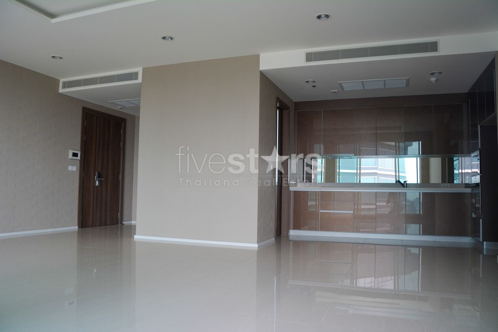 3 bedroom condo for sale view Chao Phraya River, photo 6