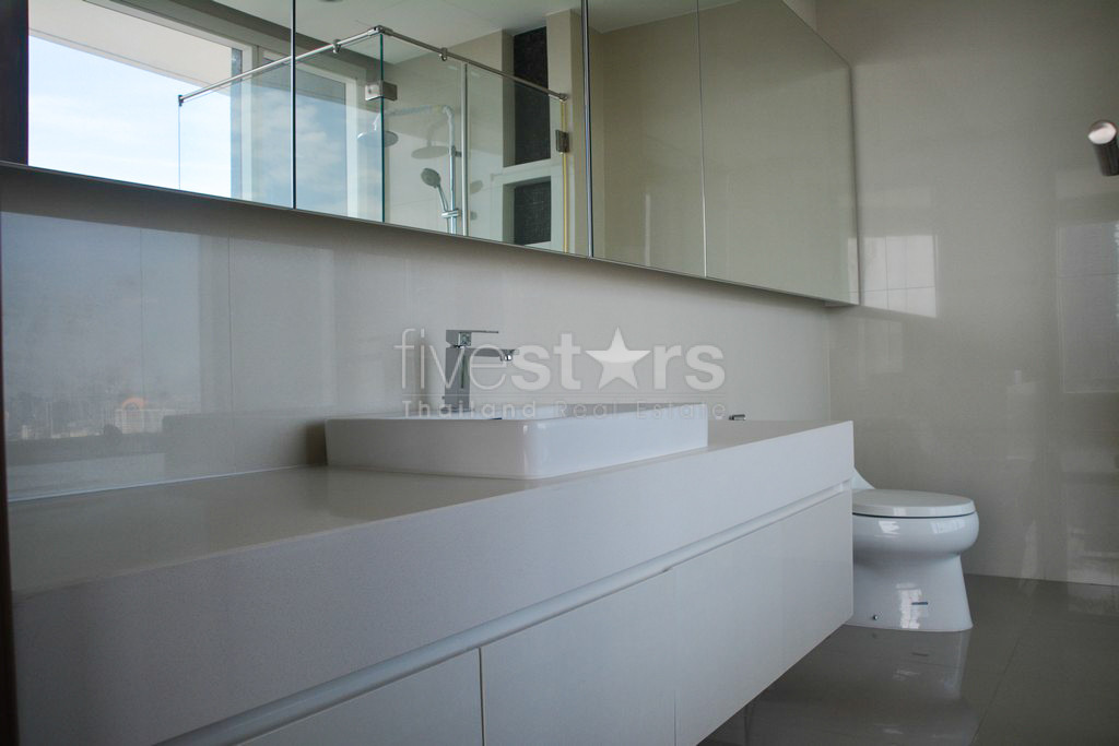 3 bedroom condo for sale view Chao Phraya River, photo 16