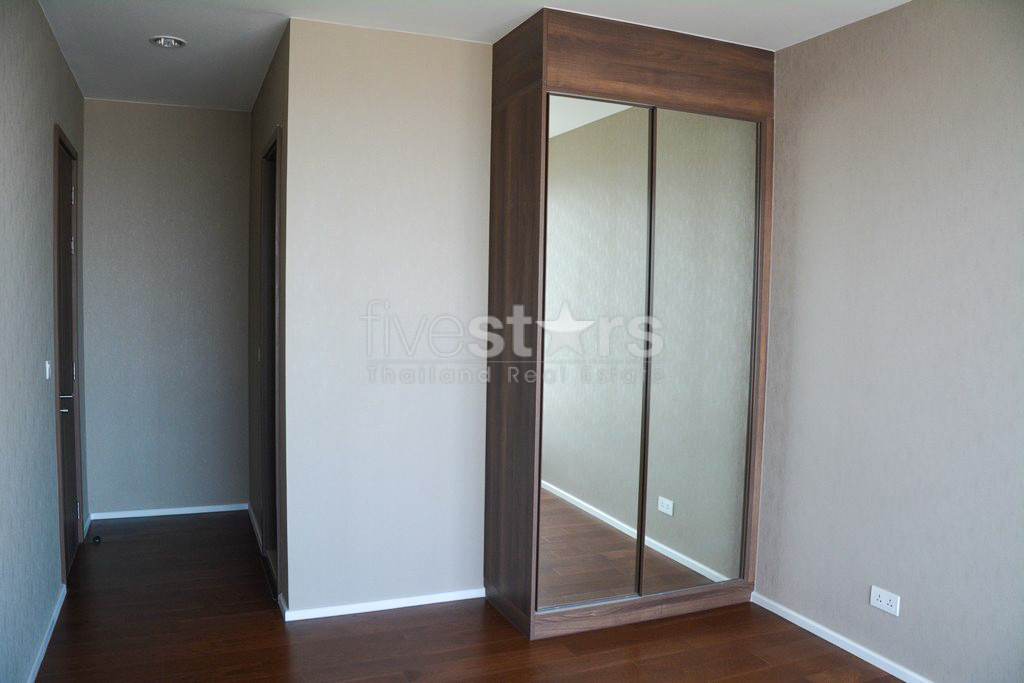3 bedroom condo for sale view Chao Phraya River, photo 13
