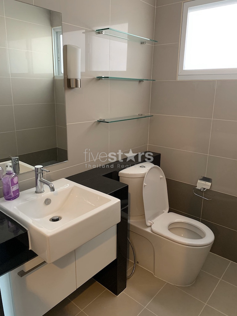 Condo de 3 chambres à vendre avec vue sur la rivière Chao Phraya, photo 10