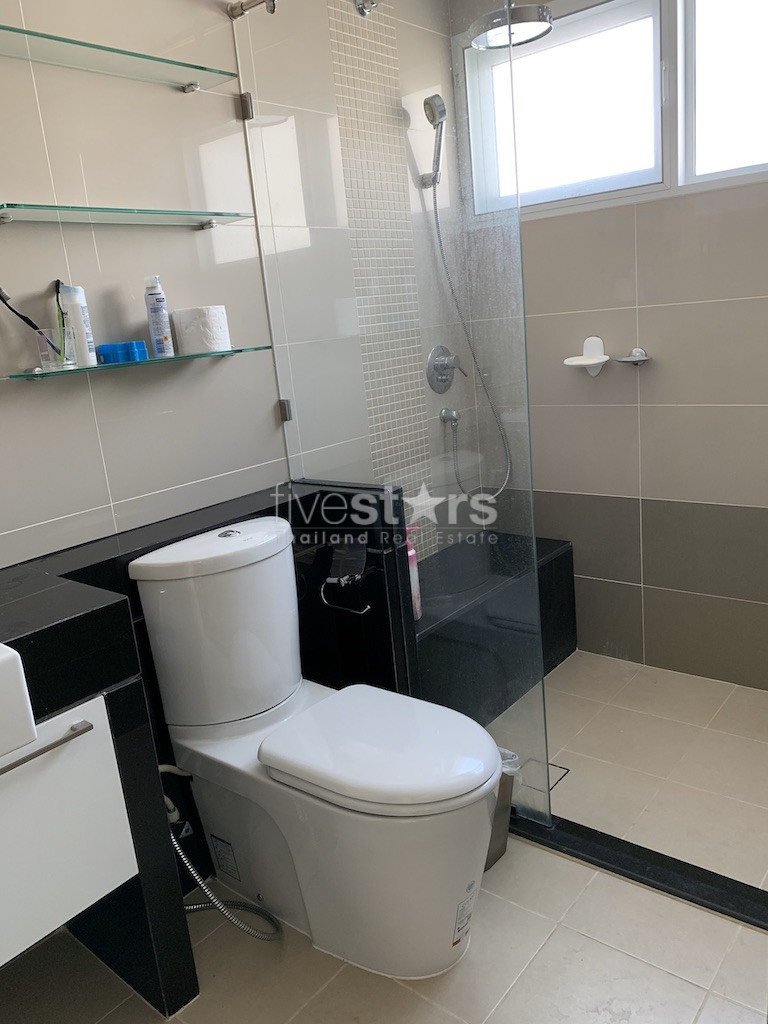 Condo de 3 chambres à vendre avec vue sur la rivière Chao Phraya, photo 9