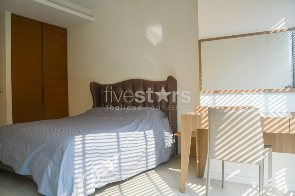 Superbe condo de 3 chambres au bord de la rivière à louer à Bangkok, photo 12