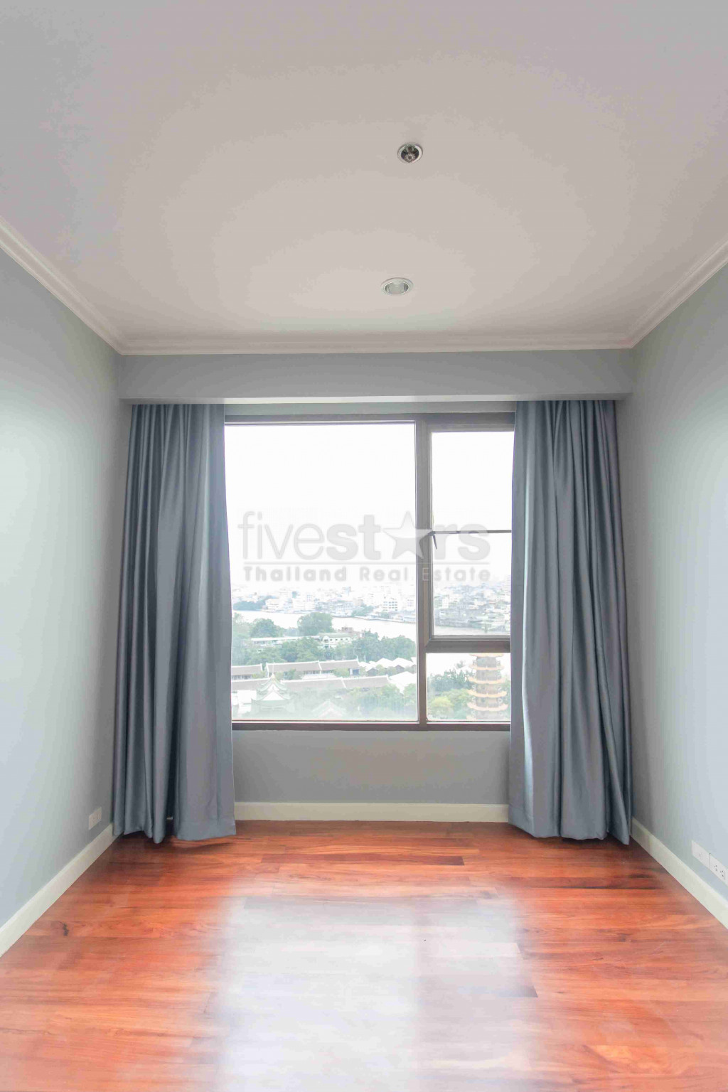 Superbe appartement de 2 chambres avec vue sur le fleuve à louer près de Icon Siam, photo 12