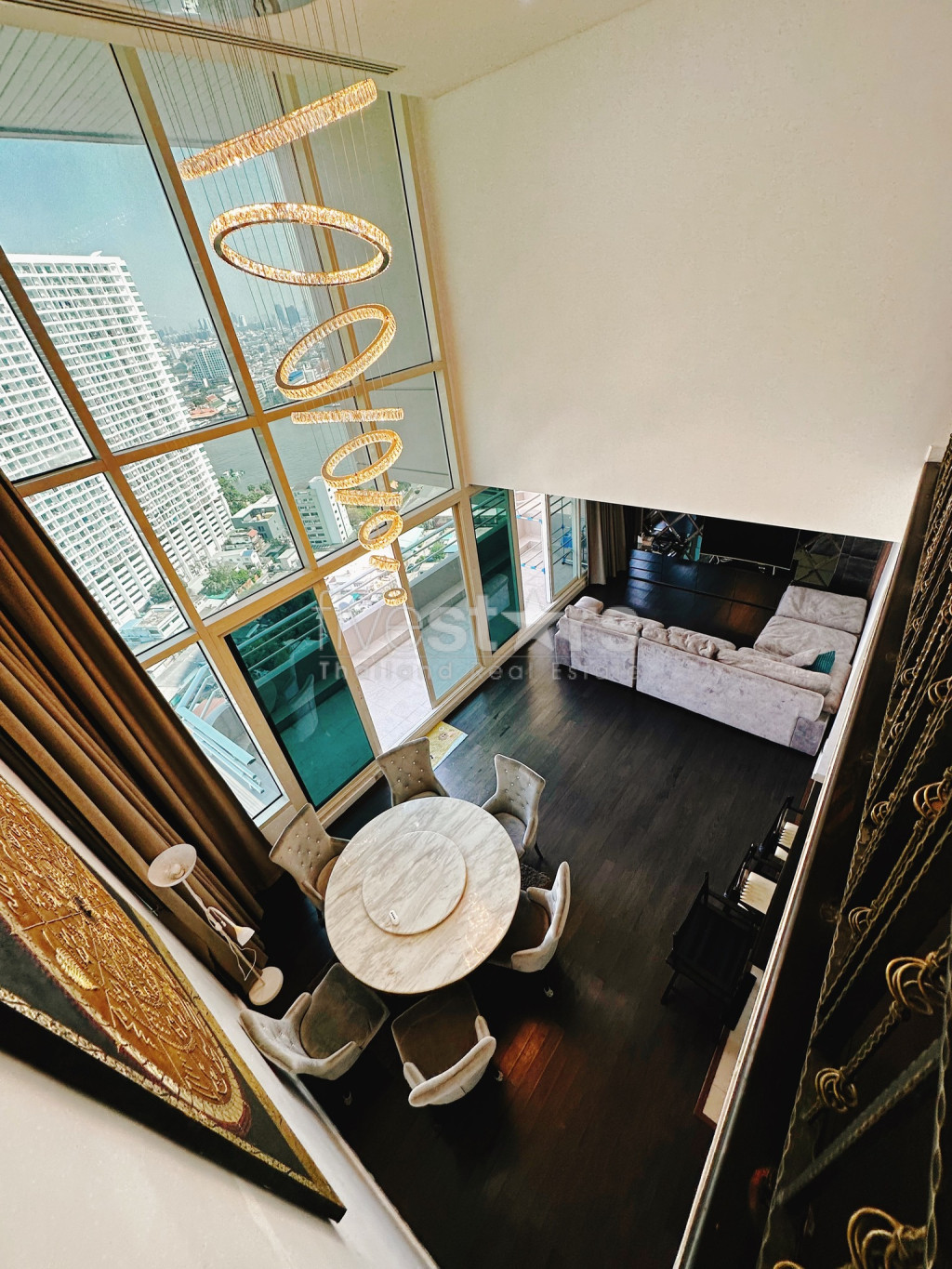 Penthouse Triplex 3 Chambres à louer à Riverside – Vue Panoramique Exceptionnelle