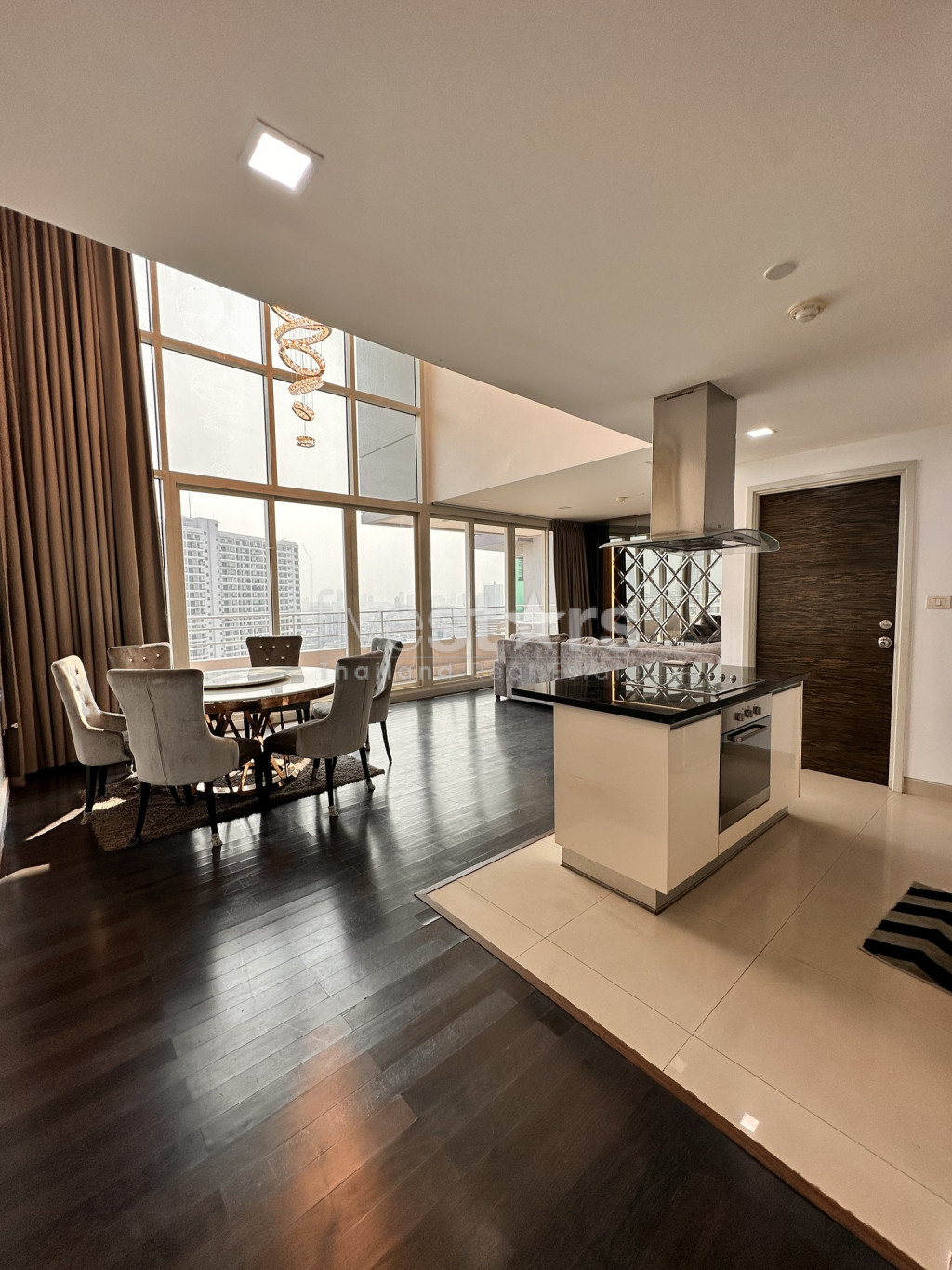 Penthouse Triplex 3 Chambres à louer à Riverside – Vue Panoramique Exceptionnelle, photo 9