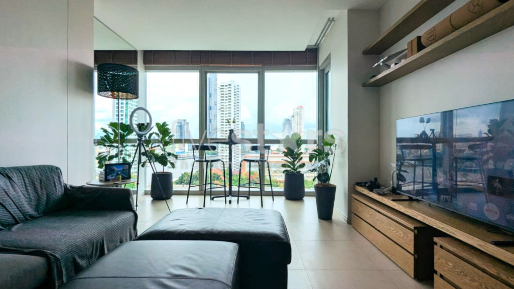 Appartement 1 chambre à vendre vue fleuve proche BTS Saphan Taksin, photo 3