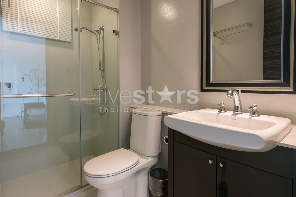 Appartement spacieux de 2 chambres à vendre en bord de fleuve Chao Phraya, photo 16
