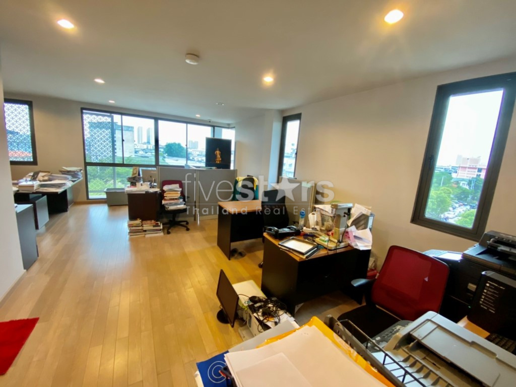 4.5-storey home office for sale on Rama 3, photo 10