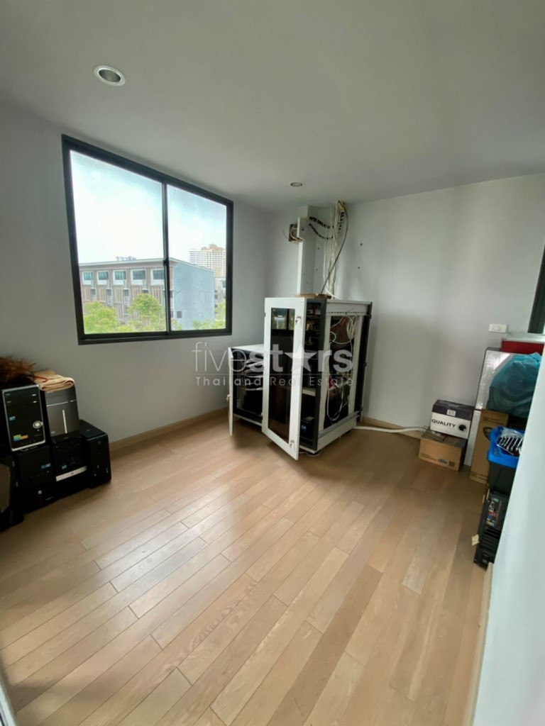 4.5-storey home office for sale on Rama 3, photo 14
