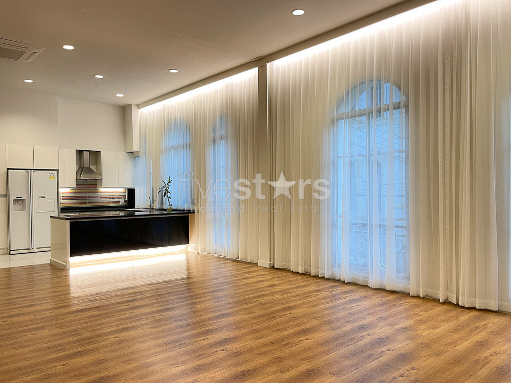 Maison de ville moderne récemment rénovée de 5 chambres à louer sur Rama 3, photo 8