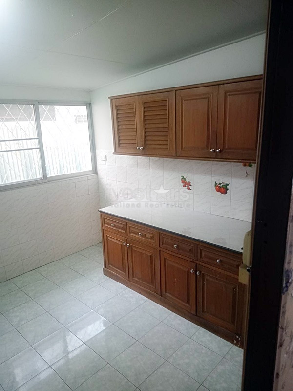 Land with 2 house for sale in Sathorn area, photo 8