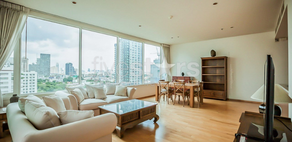 Condo de 2 chambres à louer près de la station BTS Chong Nonsi, photo 3
