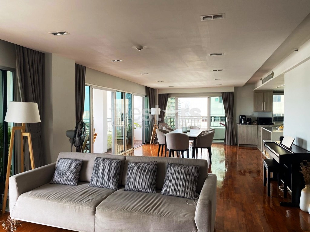 Condo moderne de 3 chambres à louer sur Sathorn, photo 11