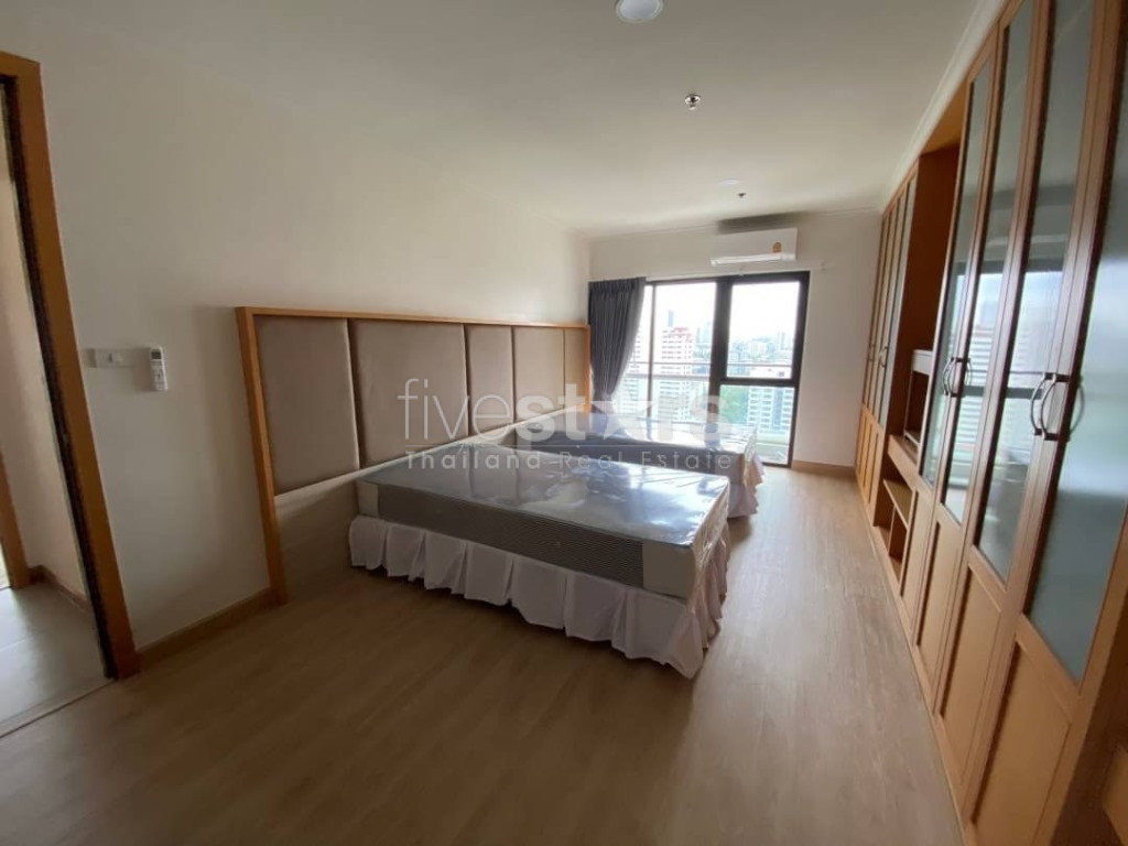 Condo spacieux de 2 chambres à louer à proximité de la station de MRT Lumpini., photo 4
