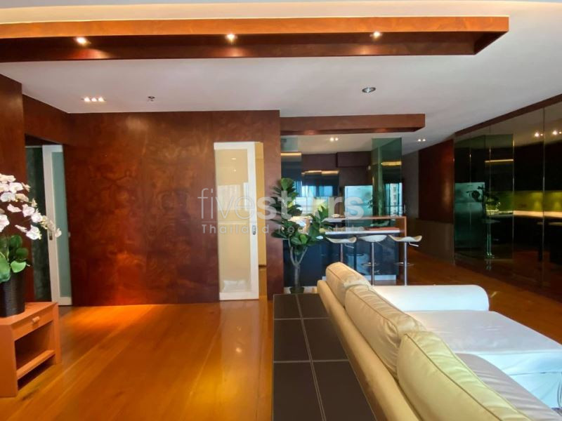 Grand condo 1 chambre à vendre sur Sathorn, photo 7
