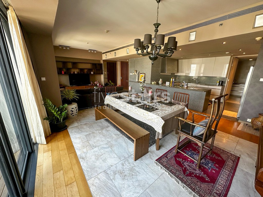 Condo spacieux de 3 chambres à vendre sur Chong Nonsi - Sathorn, photo 6