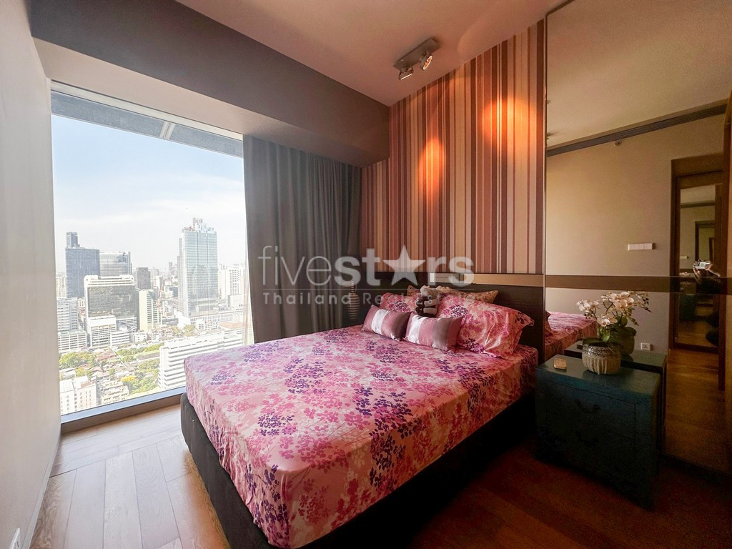 Condo spacieux de 3 chambres à vendre sur Chong Nonsi - Sathorn, photo 15
