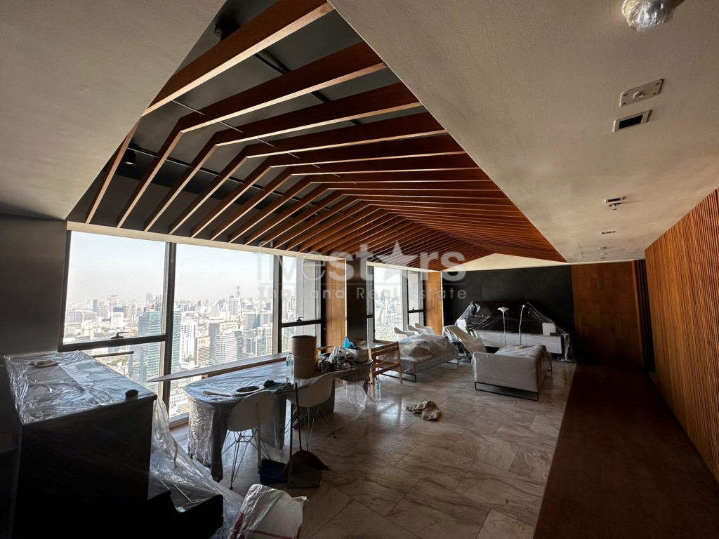 A vendre 3 chambres en étage élevé sur Chong Nonsi – Sathorn, photo 2