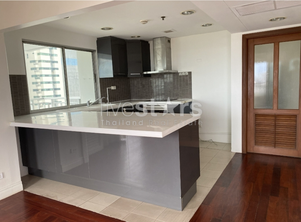 Condo 2+1 chambres à louer sur Sathorn, photo 6