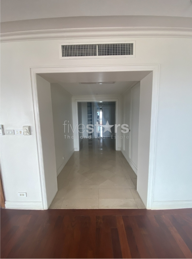 Condo 2+1 chambres à louer sur Sathorn, photo 7