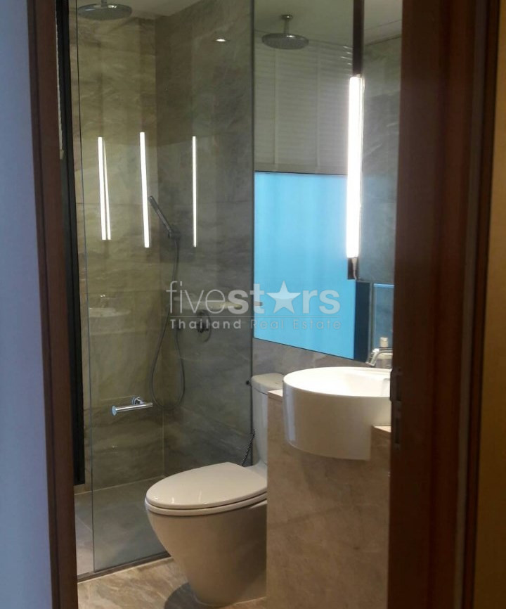 Condo de 3 chambres à louer près de la station BTS Chong Nonsi, photo 7