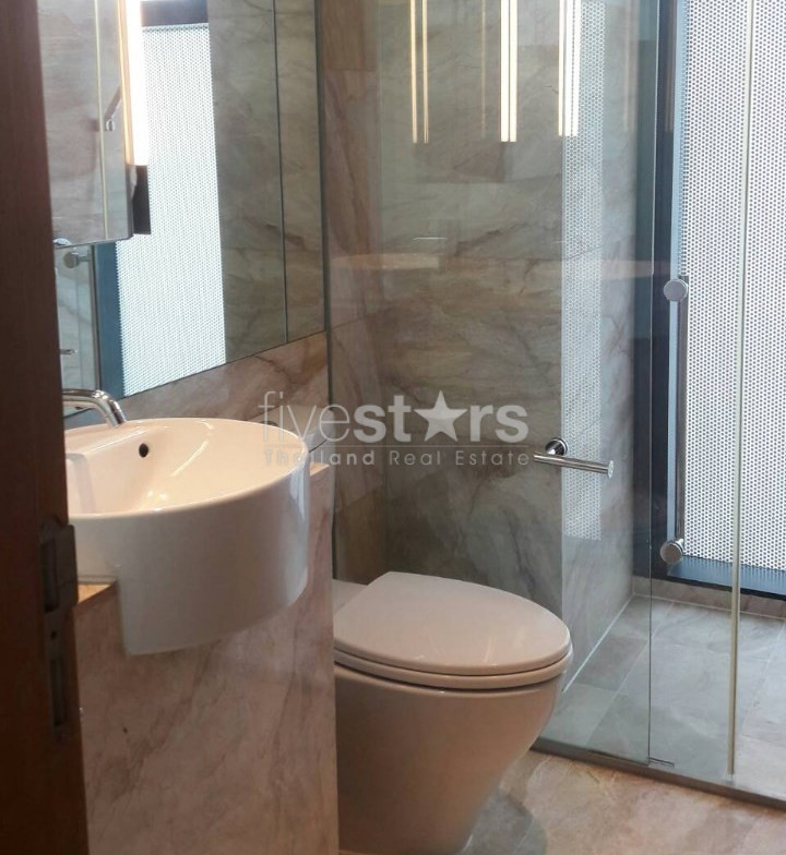 Condo de 3 chambres à louer près de la station BTS Chong Nonsi, photo 6