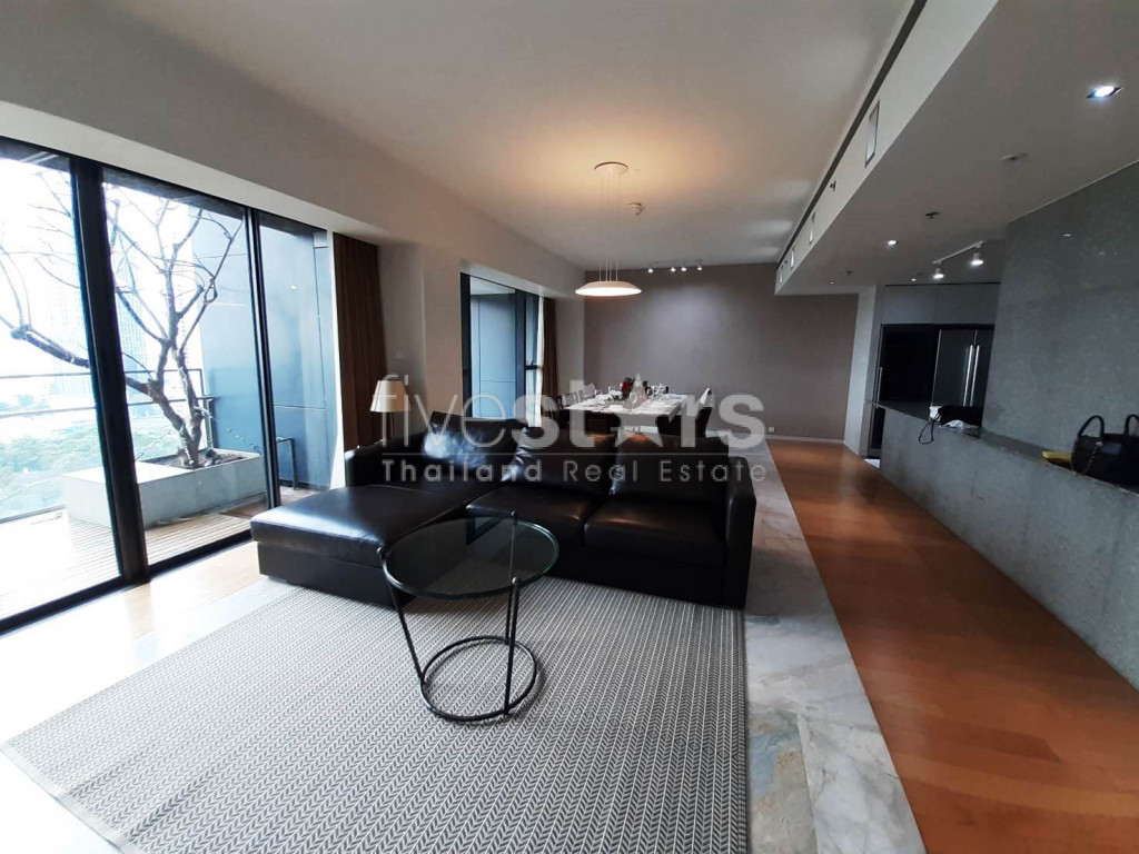 Condo de 3 chambres à louer près de la station BTS Chong Nonsi, photo 3