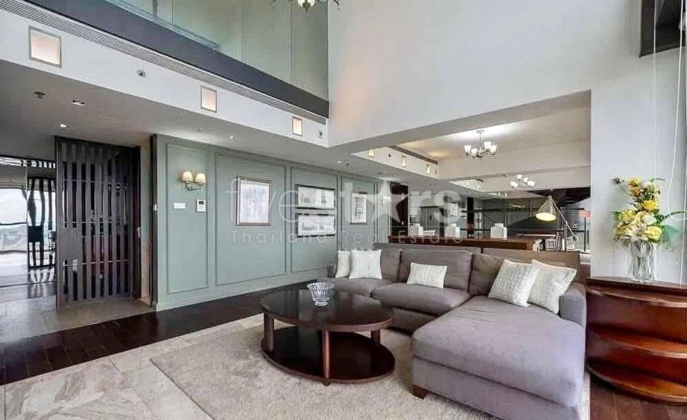 Duplex de 4 chambres à louer sur Sathorn, photo 6