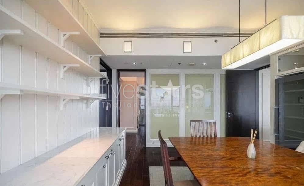 Duplex de 4 chambres à louer sur Sathorn, photo 19
