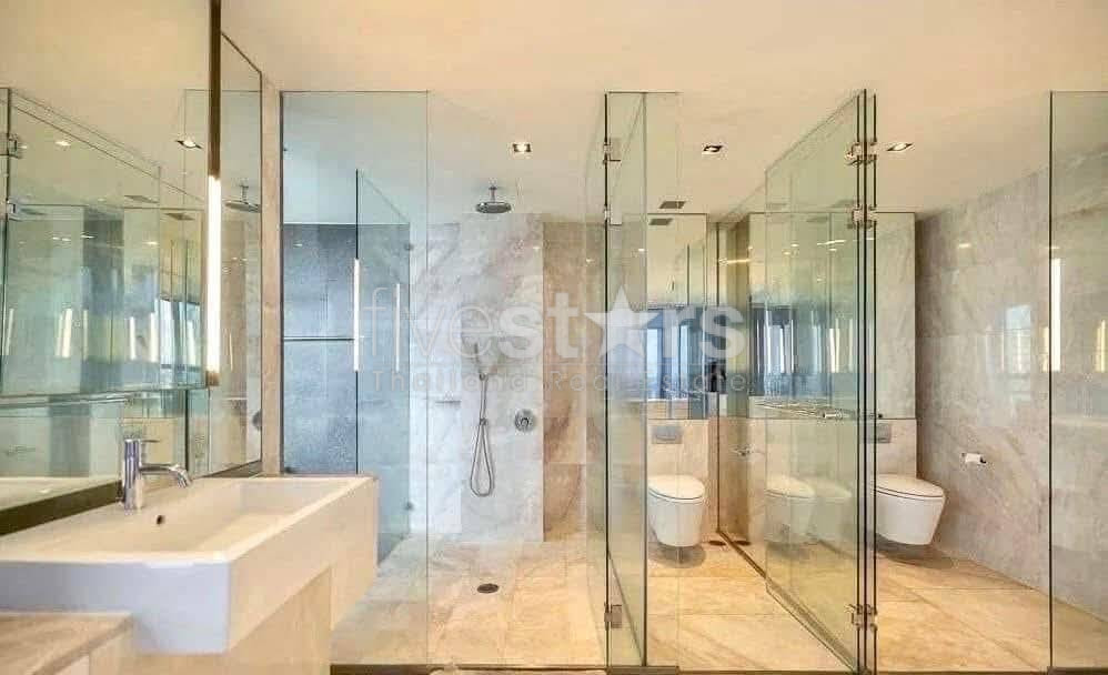 Duplex de 4 chambres à louer sur Sathorn, photo 17
