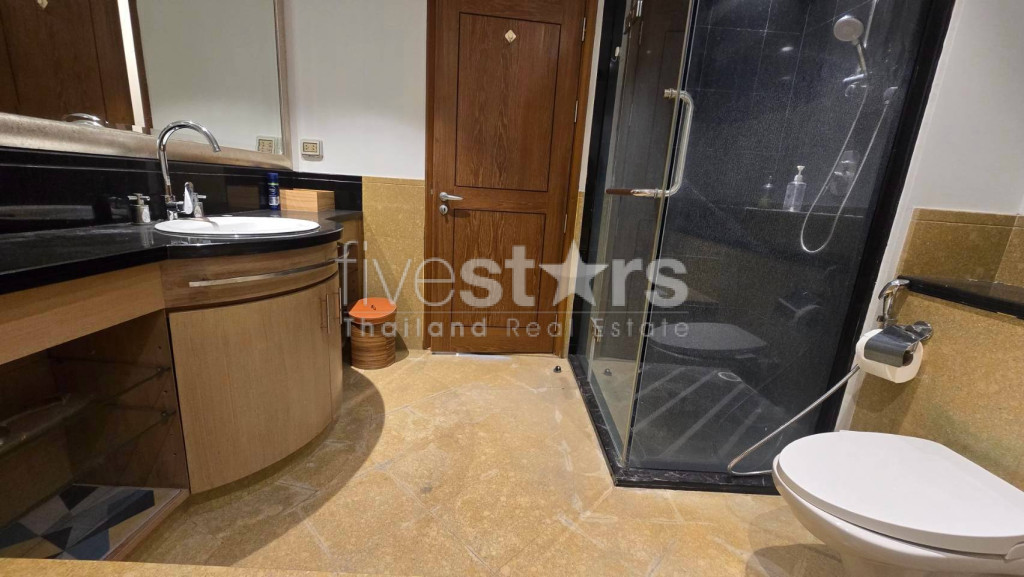 2-bedroom spacious condo in the heart of Sathorn, photo 8