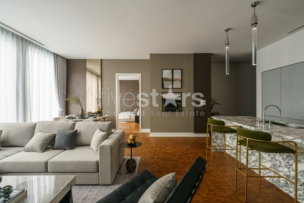 2-bedroom ultra-luxury condo for sale located Chong Nonsi, Sathorn, photo 4