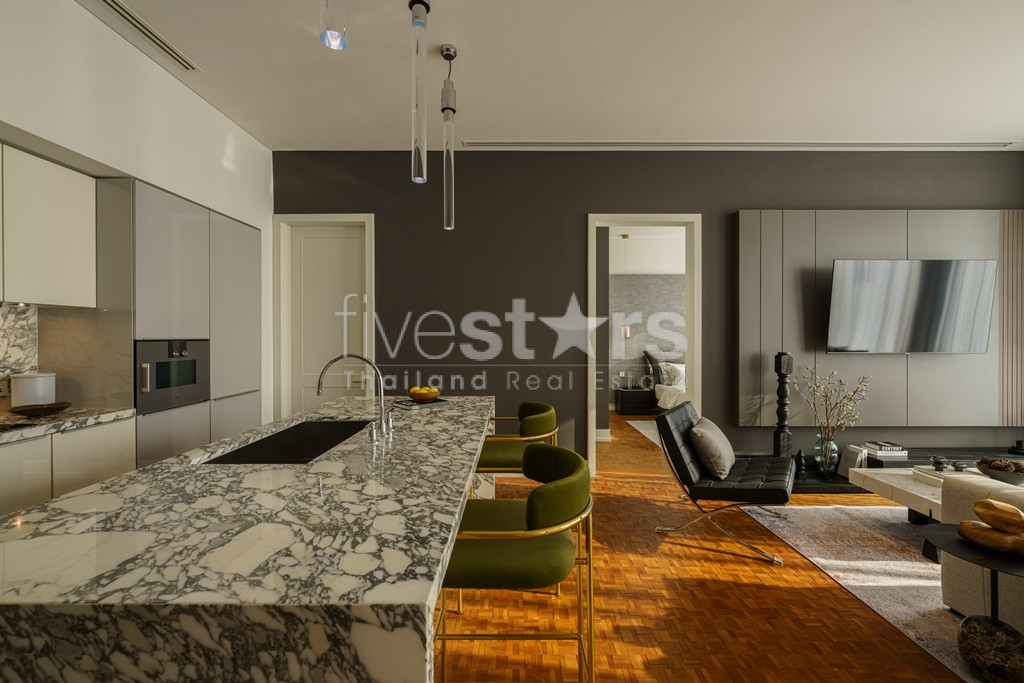 2-bedroom ultra-luxury condo for sale located Chong Nonsi, Sathorn, photo 5