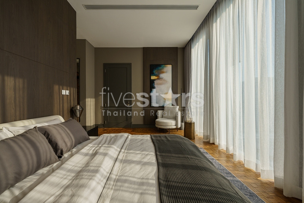2-bedroom ultra-luxury condo for sale located Chong Nonsi, Sathorn, photo 11