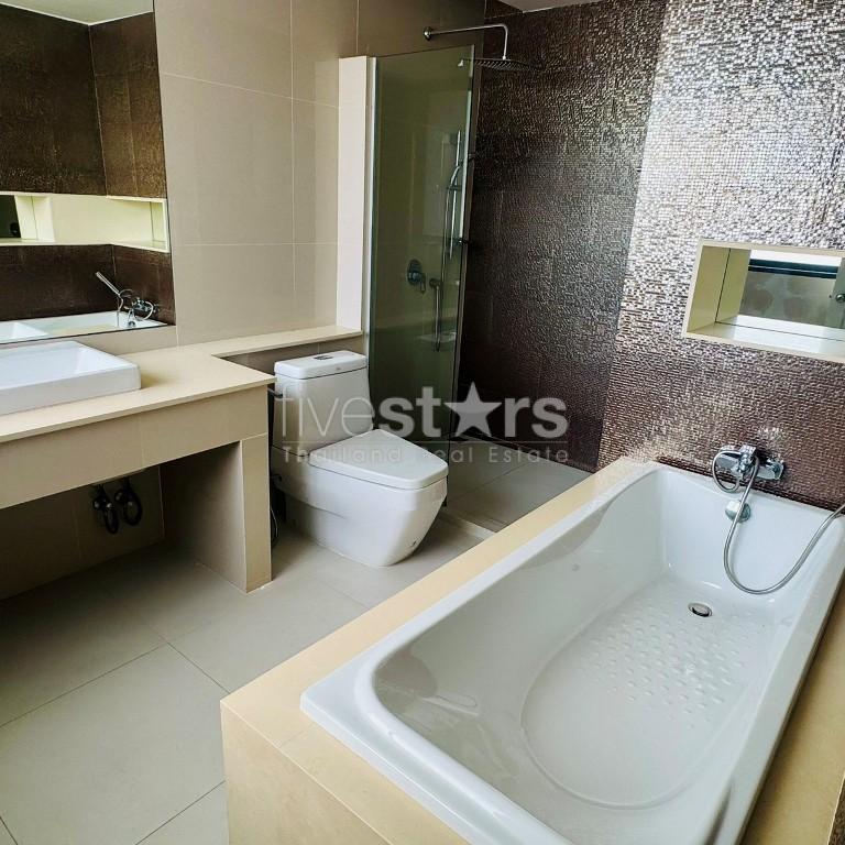 Spacious 4-bedroom low-rise condo for rent on Rama 4, connected to Sathorn, photo 9