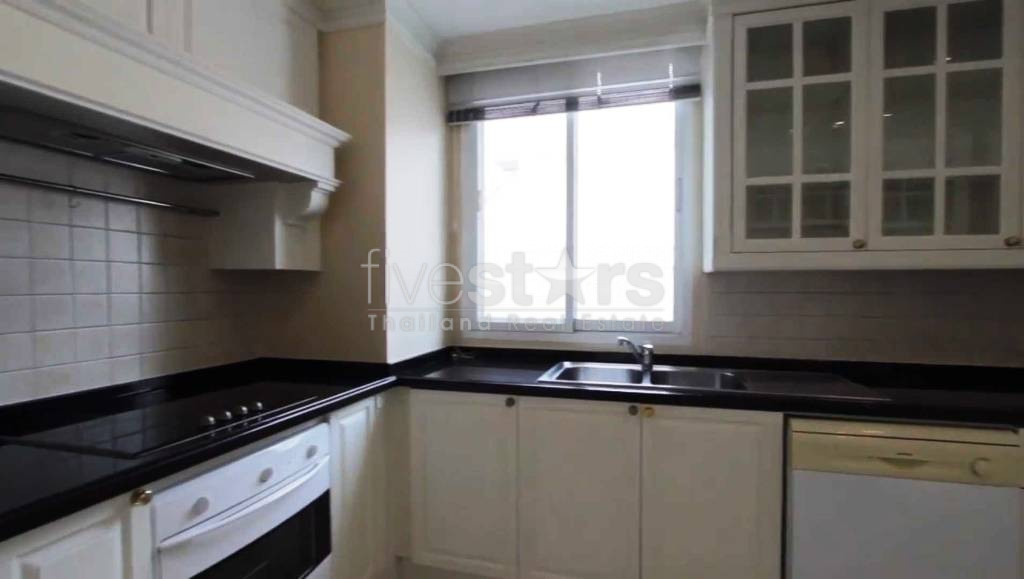 Appartement spacieux de 2 chambres à louer dans le quartier de Sathorn, photo 3