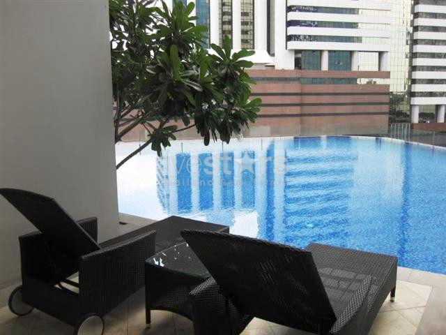 condo de luxe de 2 chambres avec SkyTrain BTS en face de l'immeuble Sathorn, photo 13