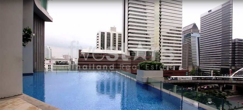 condo de luxe de 2 chambres avec SkyTrain BTS en face de l'immeuble Sathorn, photo 14