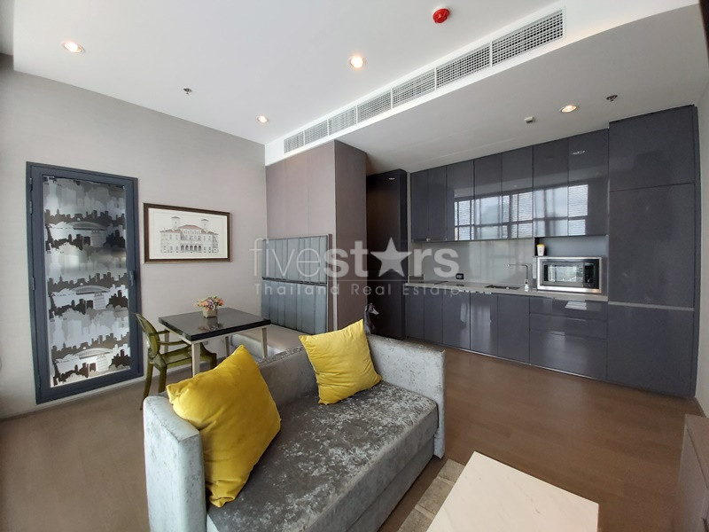 Appartement d'une chambre à vendre près de la station de BTS Surasak