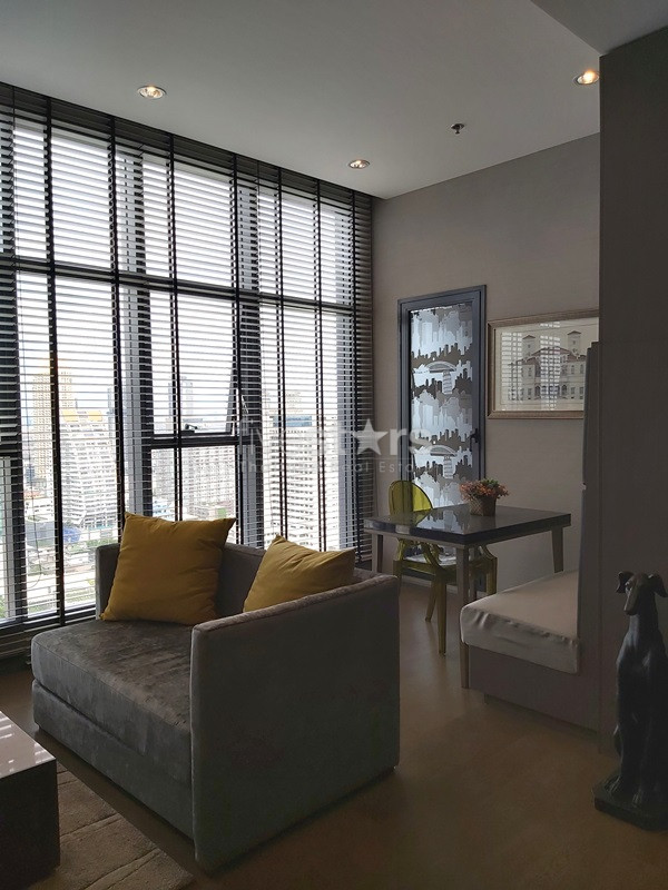 Appartement d'une chambre à vendre près de la station de BTS Surasak, photo 2