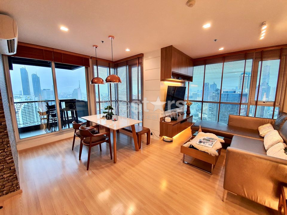 Magnifique condominium d'une chambre à louer près de la rivière.