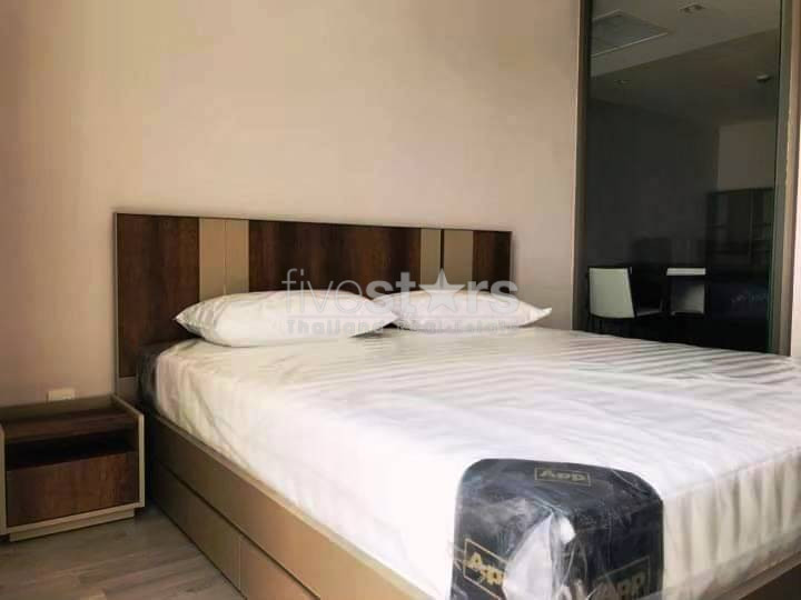 1 bedroom condo for rent in Sathorn near BTS Surasak, photo 5