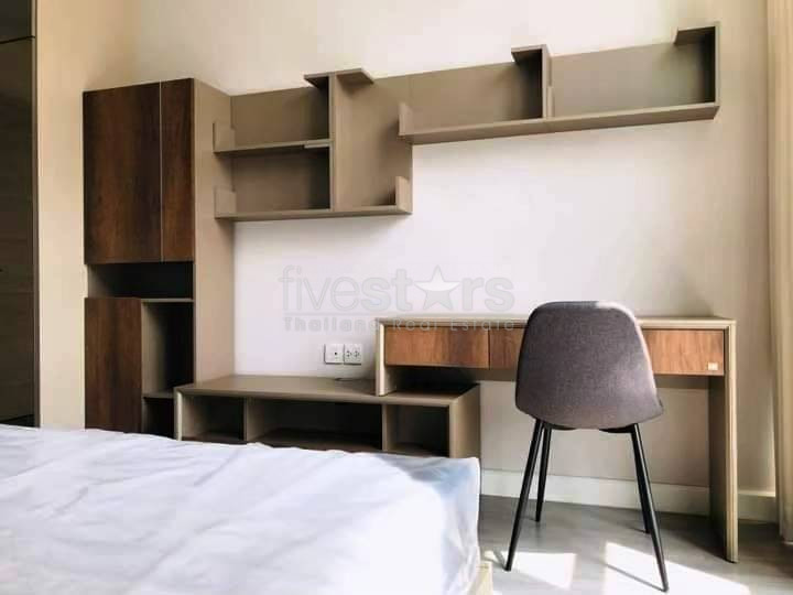 1 bedroom condo for rent in Sathorn near BTS Surasak, photo 6