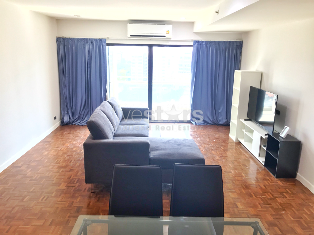 à Bangkok, bel appartement avec vue dégagée quartier Sathorn, photo 4
