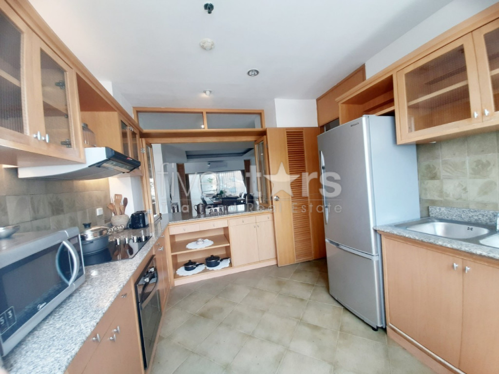3 bedroom apartment for rent on Sathorn, photo 9