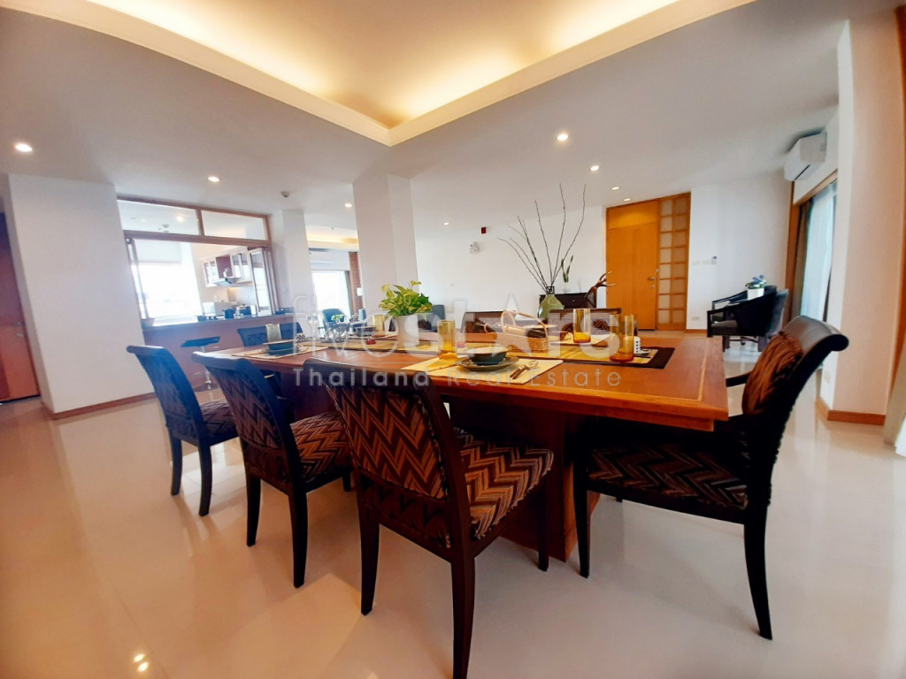3 bedroom apartment for rent on Sathorn, photo 6