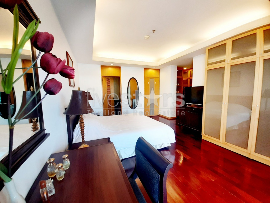 3 bedroom apartment for rent on Sathorn, photo 11