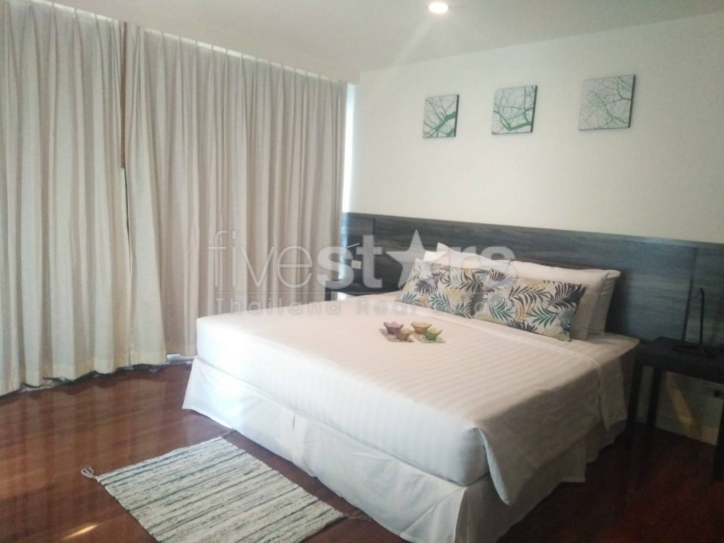 4 bedroom apartment for rent close Surasak BTS station, photo 5