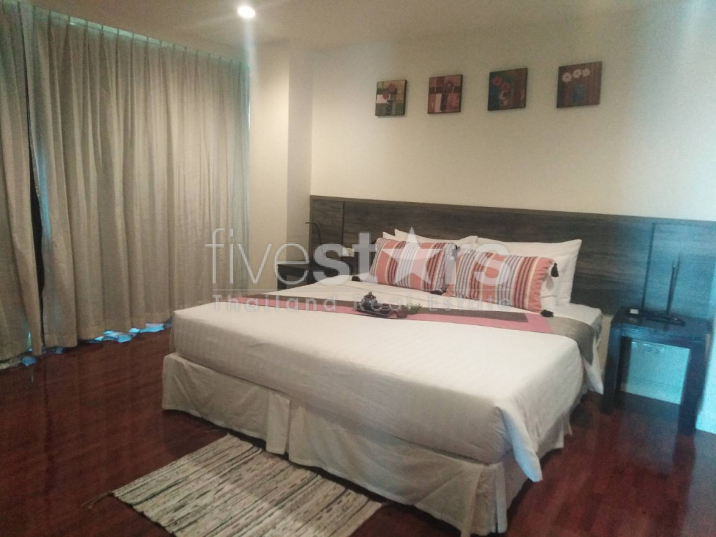 4 bedroom apartment for rent close Surasak BTS station, photo 4