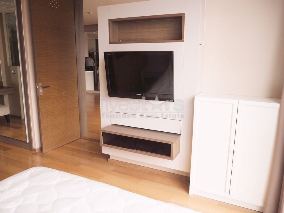 2 bedroom condo for rent close to Chongnonsi BTS station, photo 5